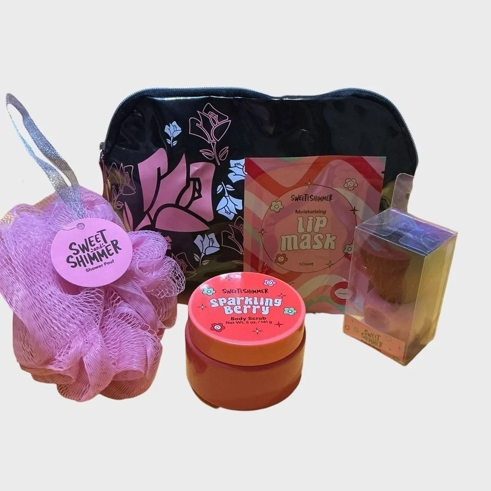 Lancôme Black Floral Cosmetic Bag w/ Sweet Shimmer Spa & Beauty Set